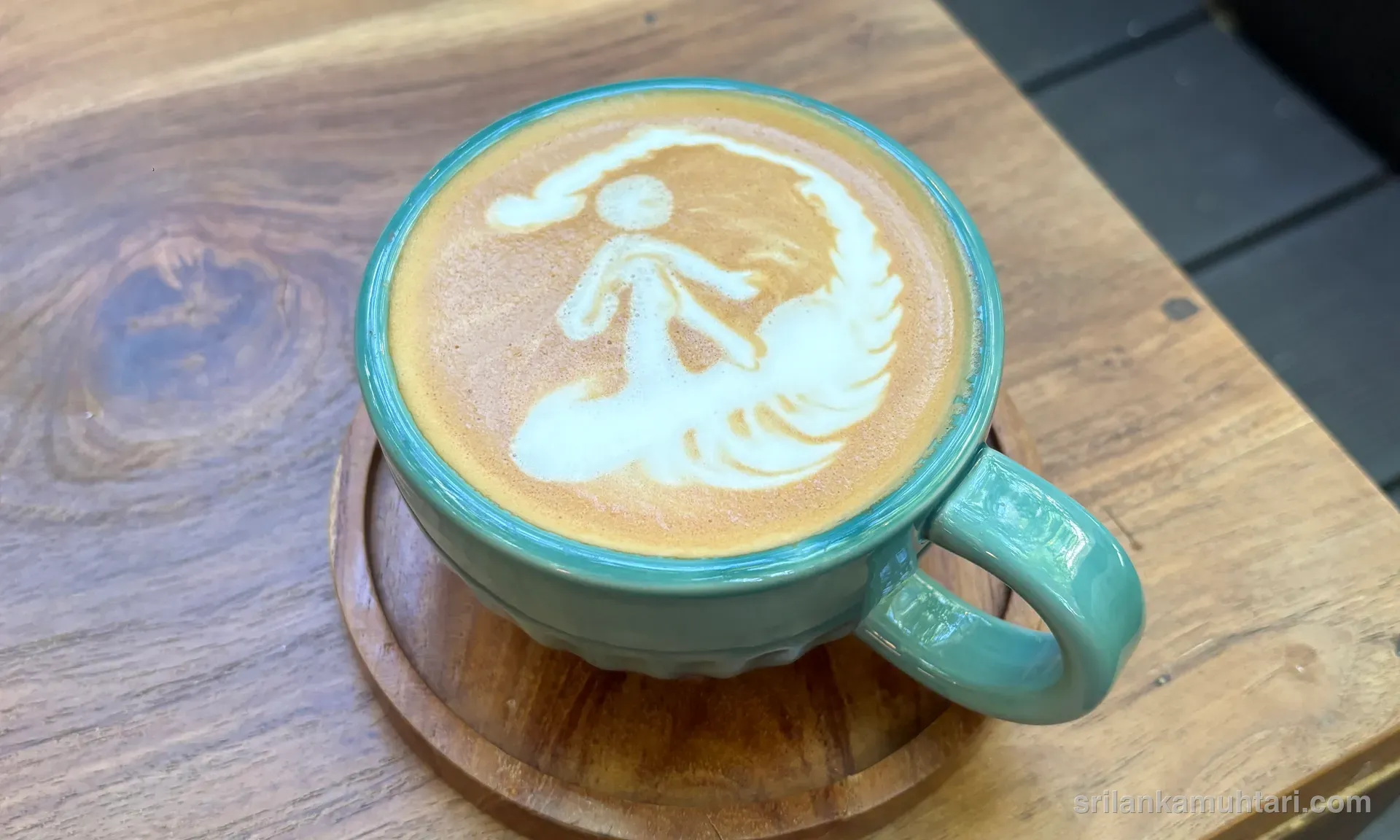 Çok tatlı latte artlar yapıyorlar.